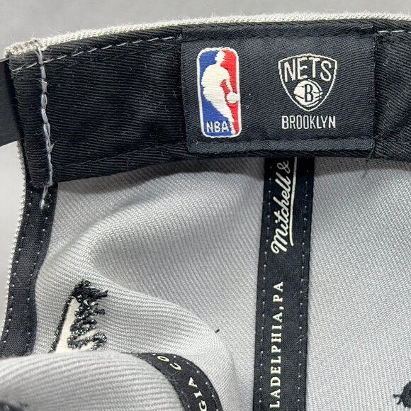 Mitchell & Ness Brooklyn Nets NBA Snapback Hat Gray Adjustable Basketball Mens - Picture 10 of 16